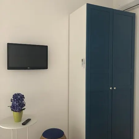 Window فندق مبيت وإفطار