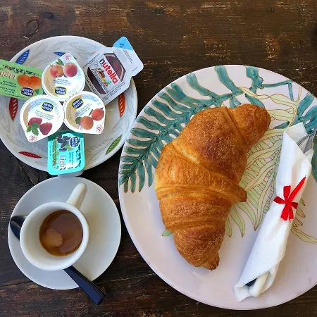 Window 住宿加早餐酒店 庞贝