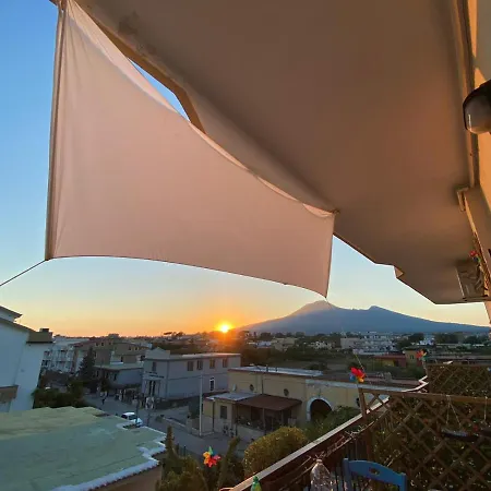 Window 4* بومبيي