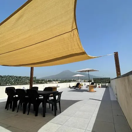 فندق مبيت وإفطار Window بومبيي