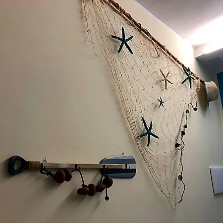 Window بومبيي